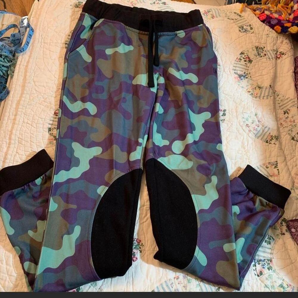 NWT PURPLE CAMO CAMOUFLAGE EQUESTRIAN JOGGERS S